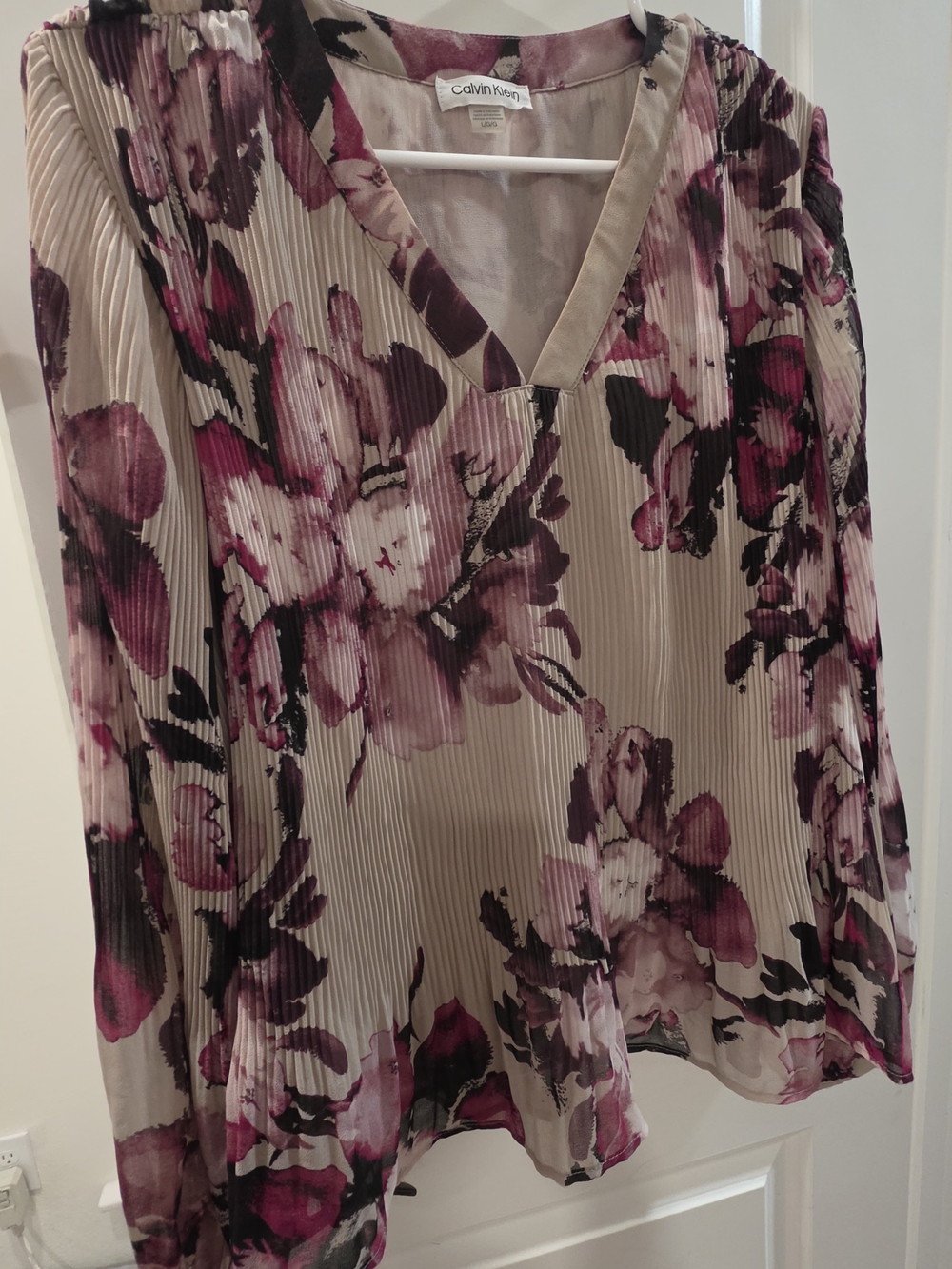 Calvin Klein Taupe Floral Pleated V-Neck Blouse with Plum Accents - Picture 7 of 11